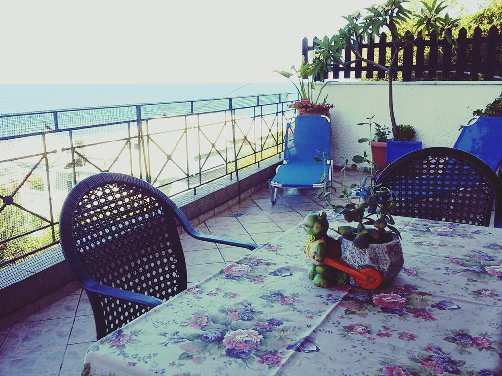 Villa Giovanni Paralia Vrachou Exterior foto