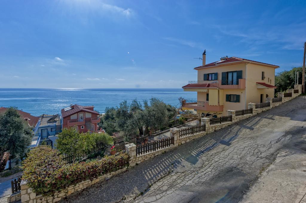 Villa Giovanni Paralia Vrachou Exterior foto
